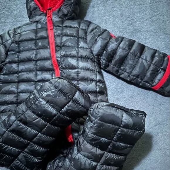 Snozu Heavy Duty Cozy Fleece Lined Quilted Gray/Red Baby Winter Snowsuit - Picture 5 of 8
